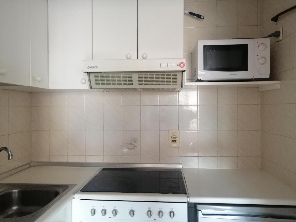 Luminoso, Centrico Y Silencioso Apartamento Jaca Kültér fotó